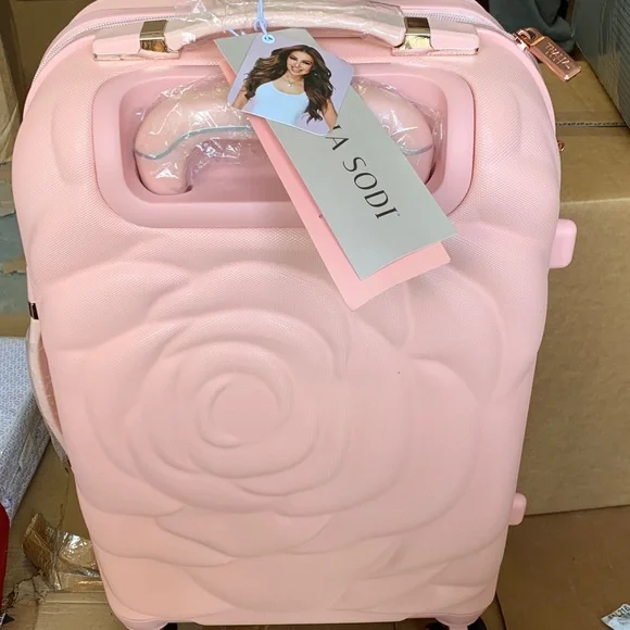 Thalia Sodi Pink Travel Bag - Picture 3 of 6